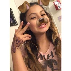 Meet your Posher, Alondra